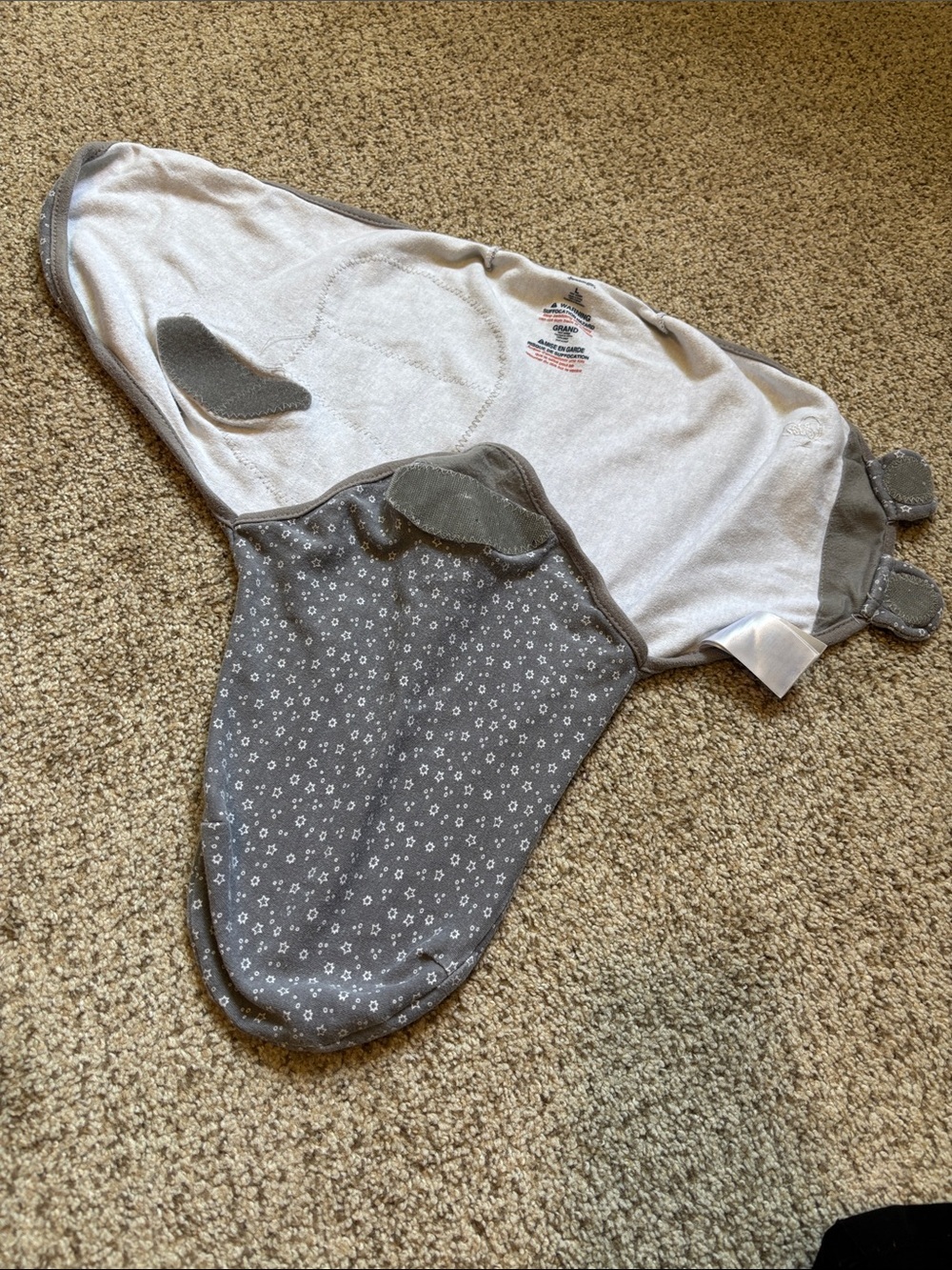 Swaddle Me 100% Cotton Swaddle Gray Starry Print Size Large | cozy | Sleepwear - Picture 4 of 4